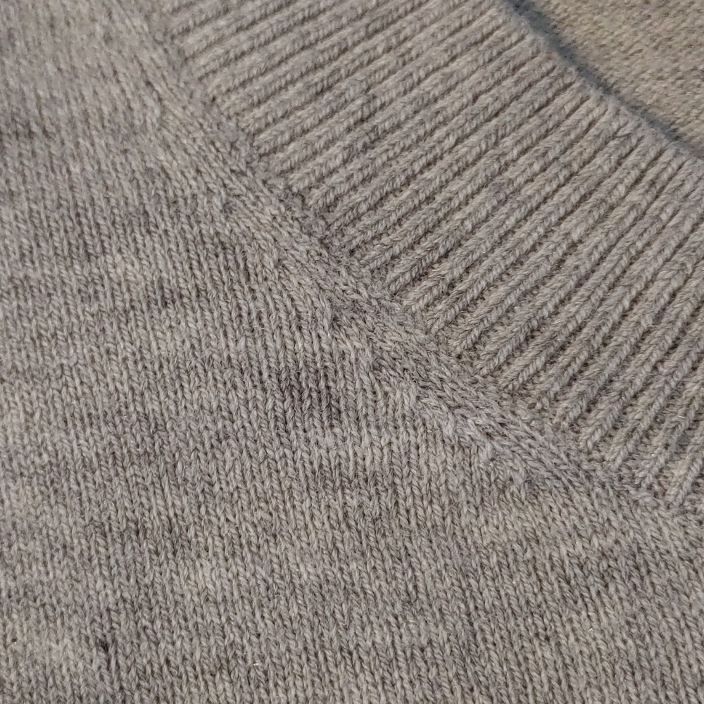 NWT WOMEN'S COTTON BLEND PALE GREY LIGHTWEIGHT PULLOVER SWEATER SIZE LARGE - Picture 14 of 15